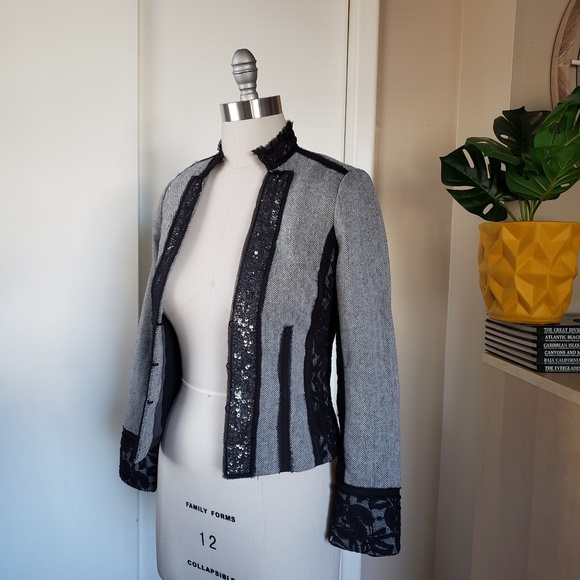 WHBM Timeless Herringbone Blazer Size 2! - Picture 9 of 13